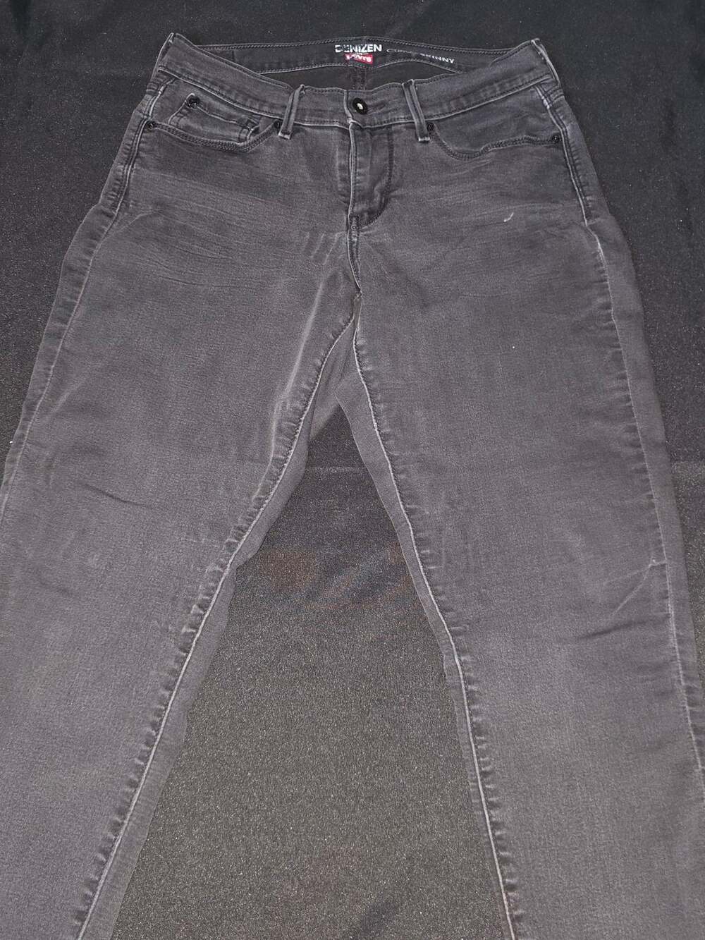 Denizen from Levi's Curvy Skinny Jeans Black Size 6 Short